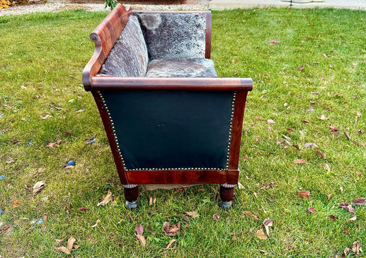 Antique Cowhide Sofa – Classic Design with Western Sophistication